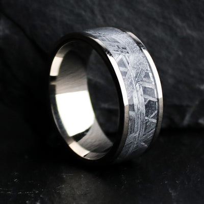 Men's Meteorite Wedding Ring