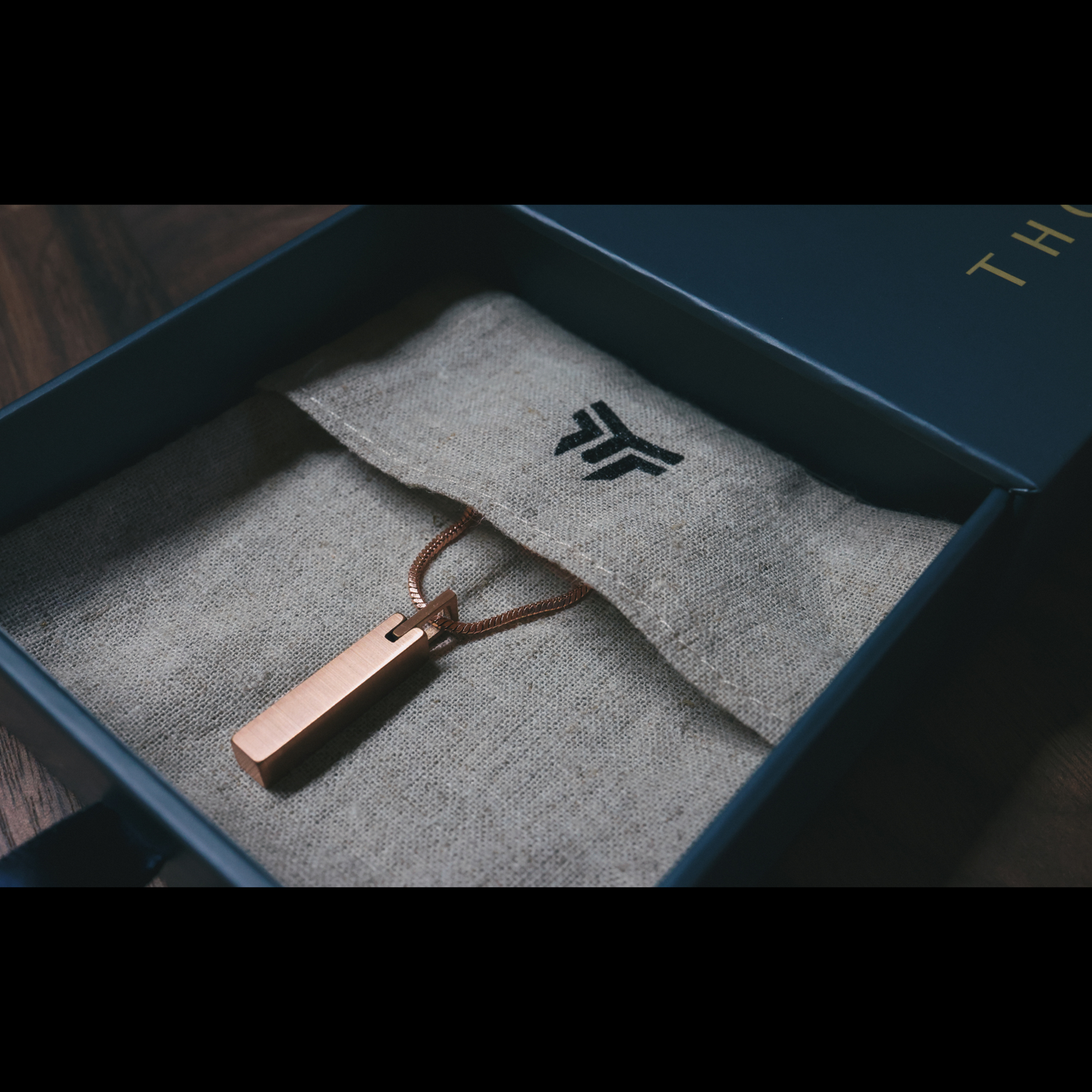 Eros | Men's rose gold pendant necklace chain | Thorum