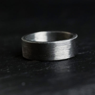 Thorum Carbon Fiber Wedding Ring