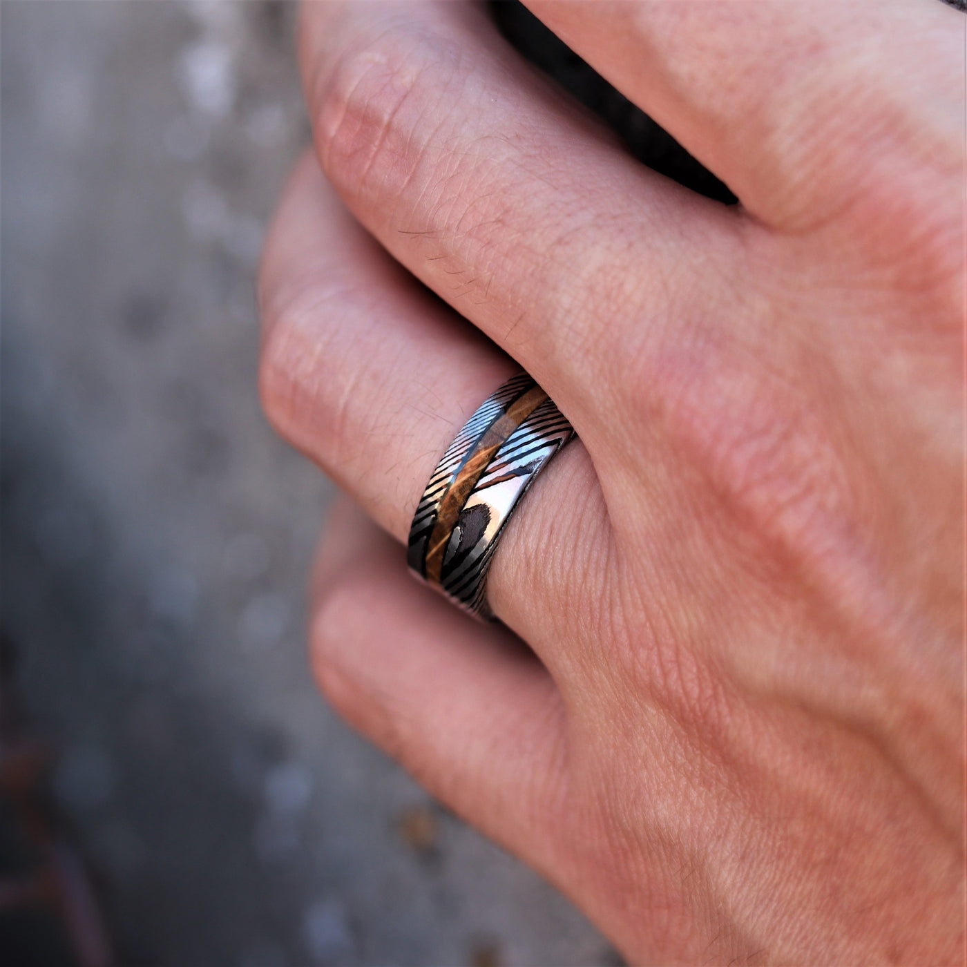 Whiskey Barrel and Damascus Ring | Thorum
