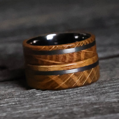 Whiskey Barrel Wedding Ring Set from Thorum