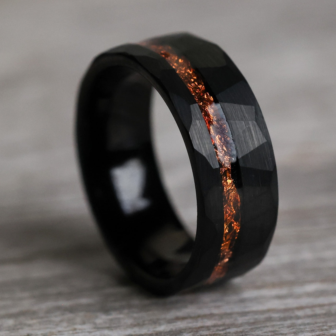 The Städ | Forged Tungsten Carbide Wedding Band | Thorum