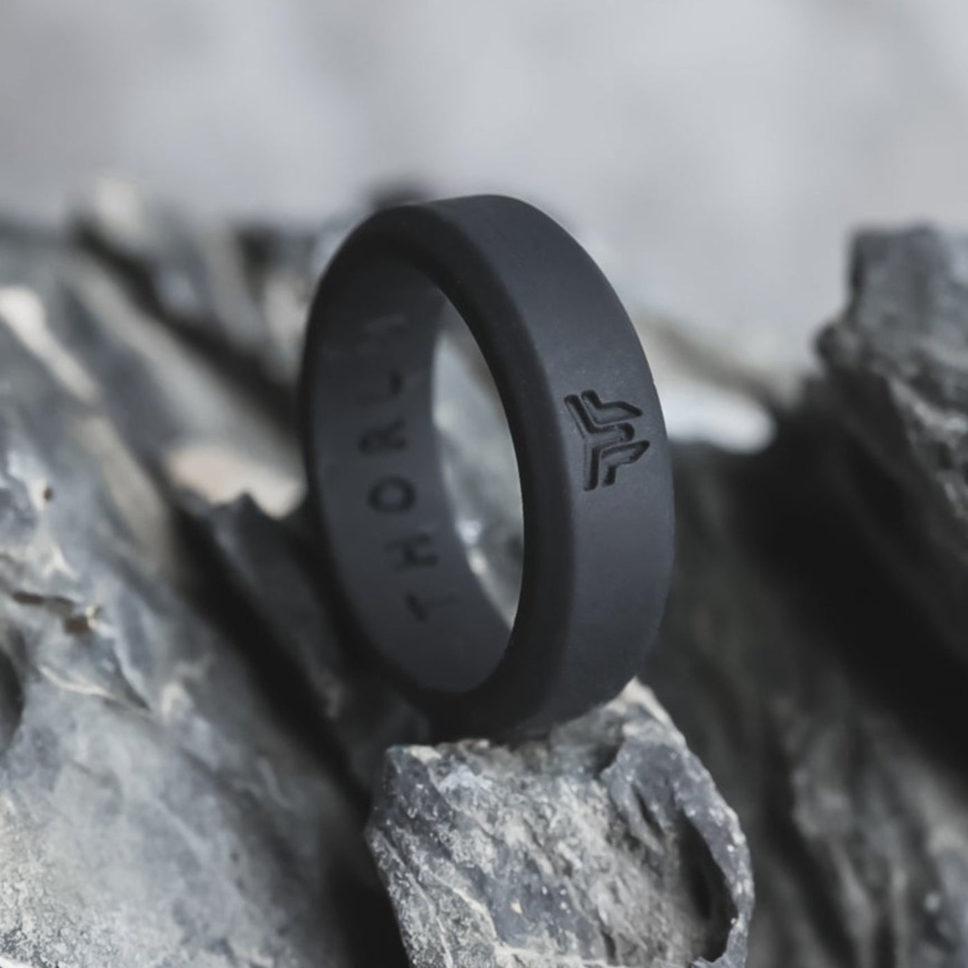 The Wanderer | Women's 6mm Silicone Wedding Ring | Thorum
