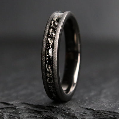 Black Meteorite | Women's Meteorite Ring | NorthbandsBlack Meteorite | Women's Meteorite Ring | Thorum